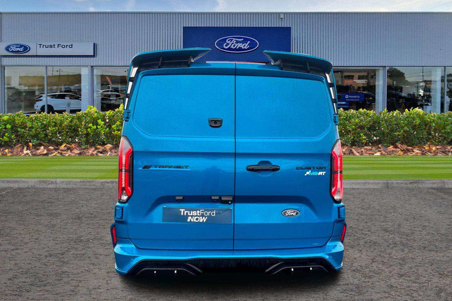 Oct 2024 Ford Transit Custom 210kW 65kWh H1 Double Cab Van MS-RT Auto