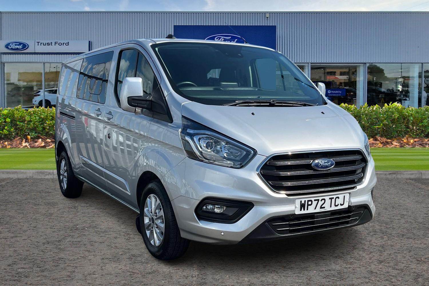 Nov 2022 Ford Transit Custom 2.0 EcoBlue 170ps Low Roof D/Cab Limited Van Auto