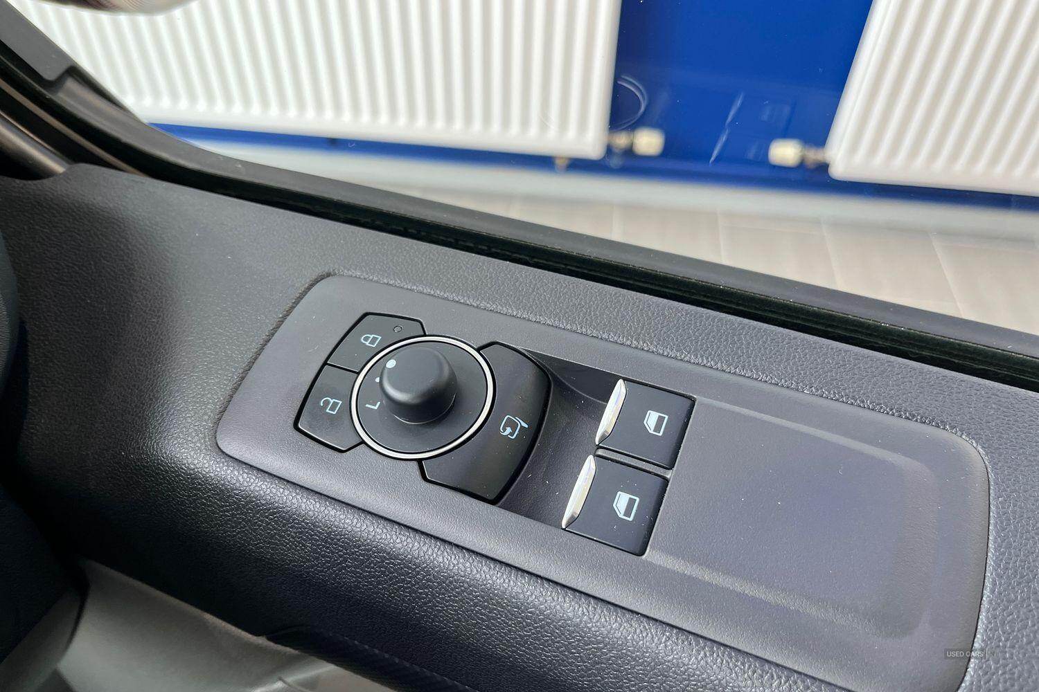 Ford Transit Custom 320 SPORT AUTO L1 SWB Double Cab In Van 65kw 218PS RWD Low Roof, MATTE BLACK 19 INCH ALLOYS, IN STOCK