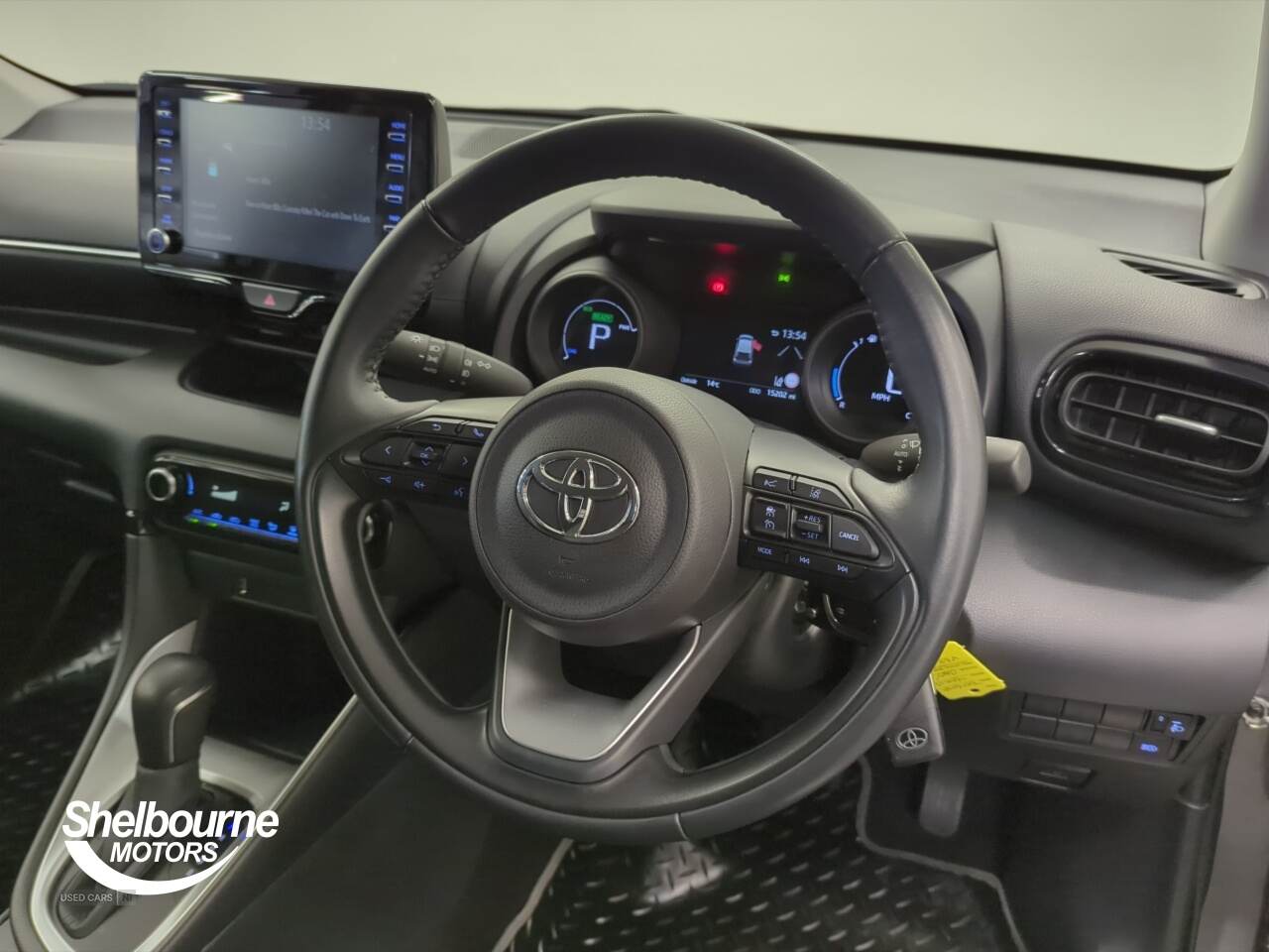 Feb 2022 Toyota Yaris 1.5 Hybrid Design 5dr CVT