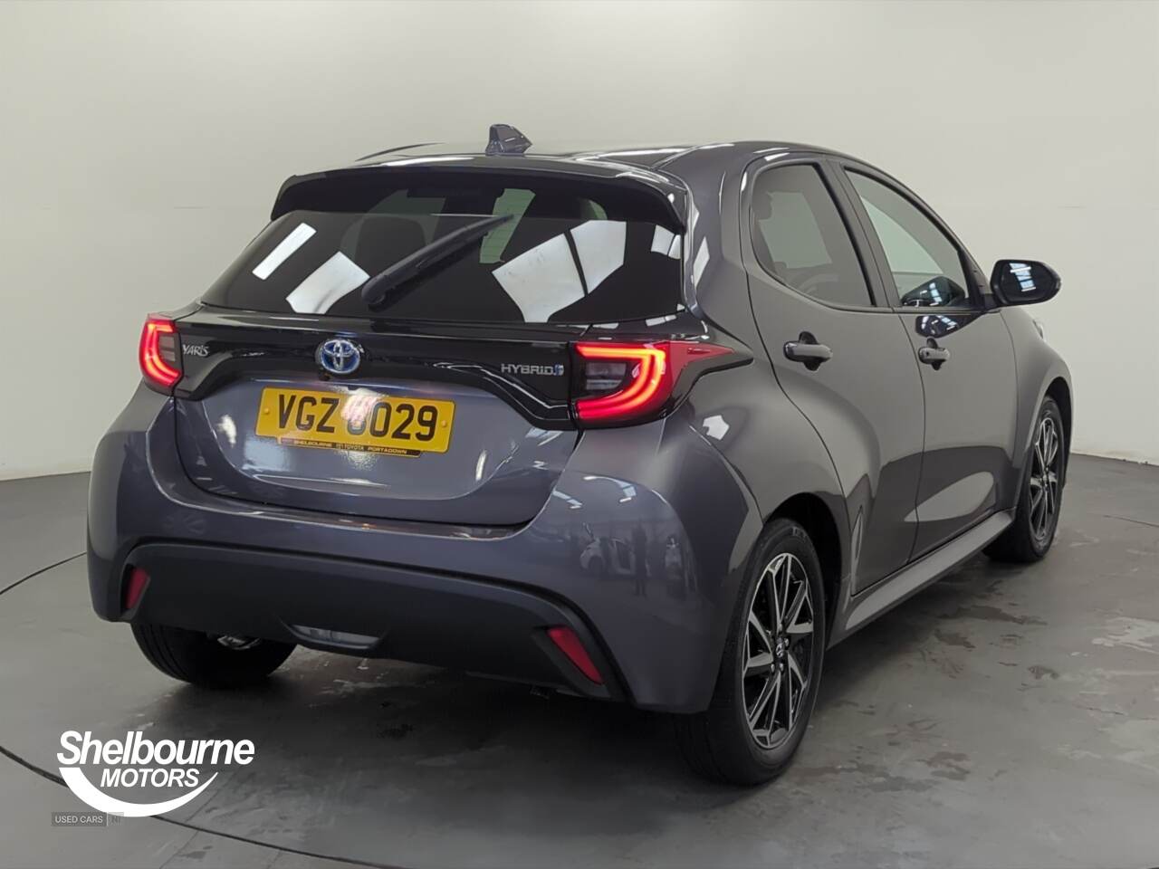 Feb 2022 Toyota Yaris 1.5 Hybrid Design 5dr CVT