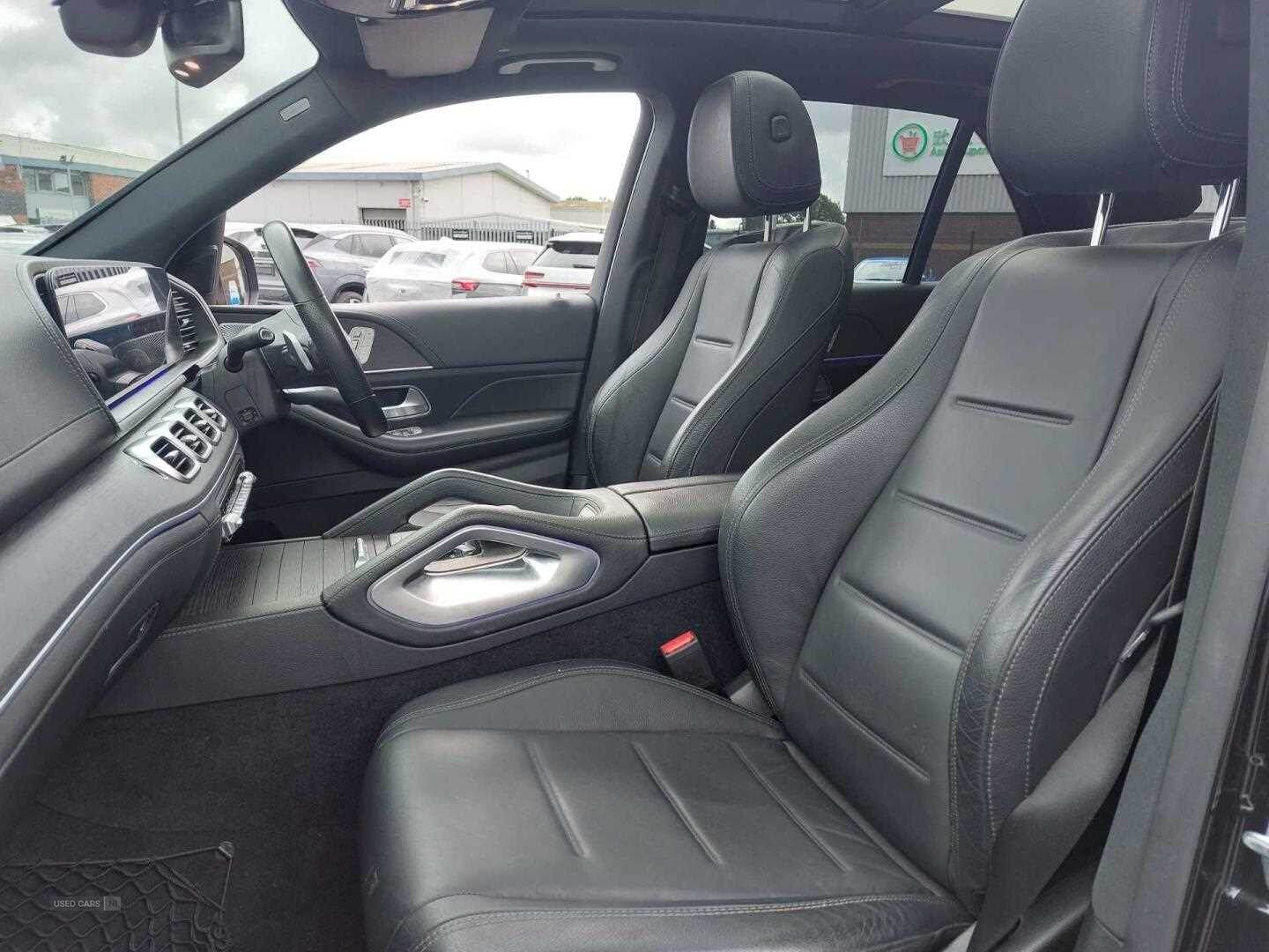 May 2019 Mercedes-Benz GLE GLE 300d 4Matic AMG Line Prem + 5dr 9G-Tron [7 St]