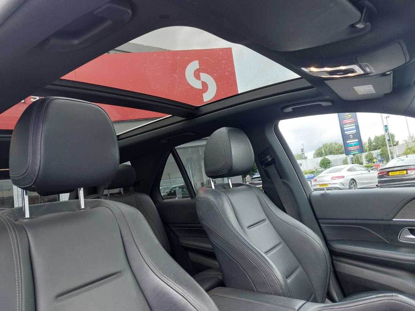 May 2019 Mercedes-Benz GLE GLE 300d 4Matic AMG Line Prem + 5dr 9G-Tron [7 St]