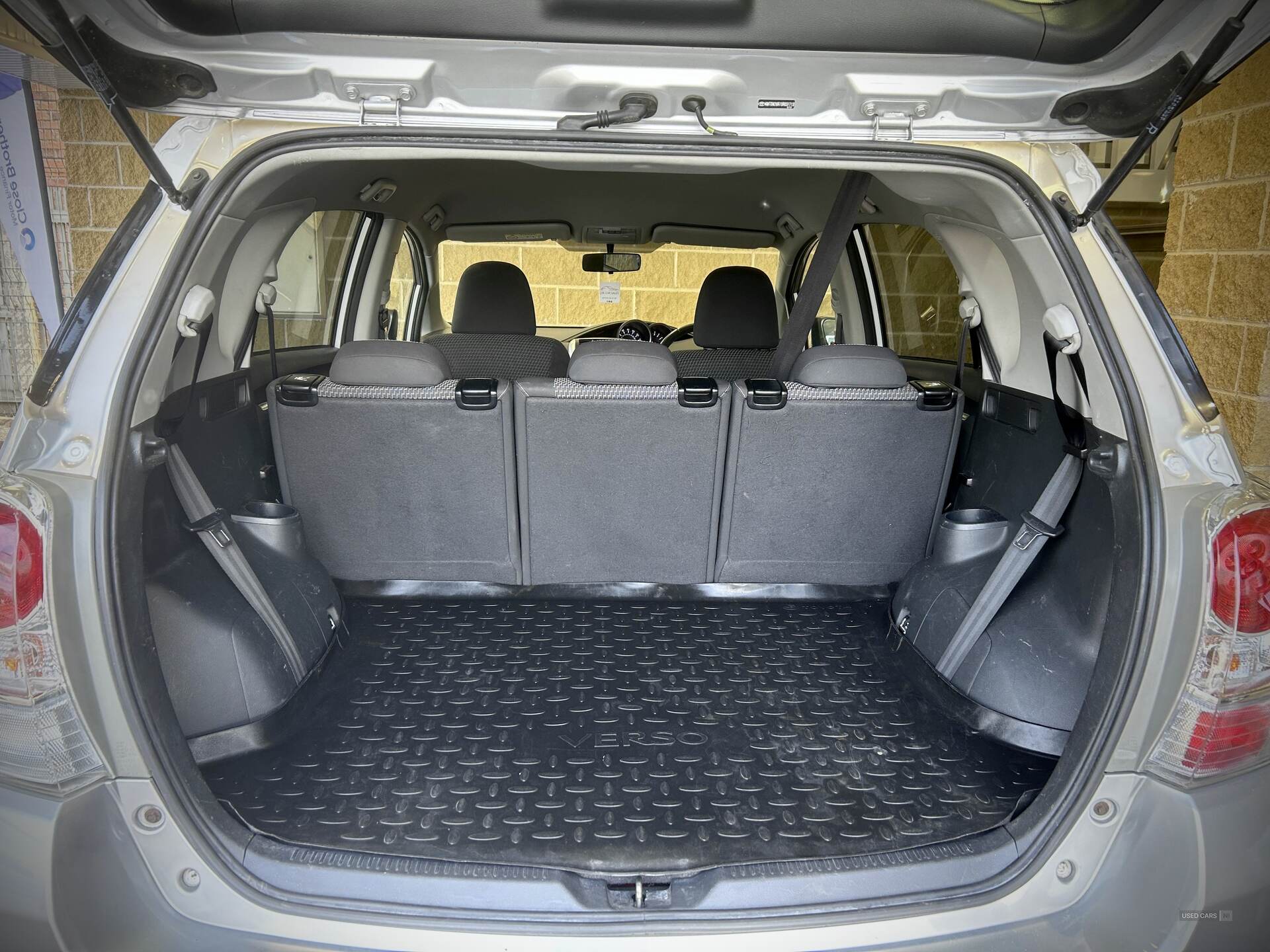 Jan 2016 Toyota Verso 1.6 D-4D Trend 5dr