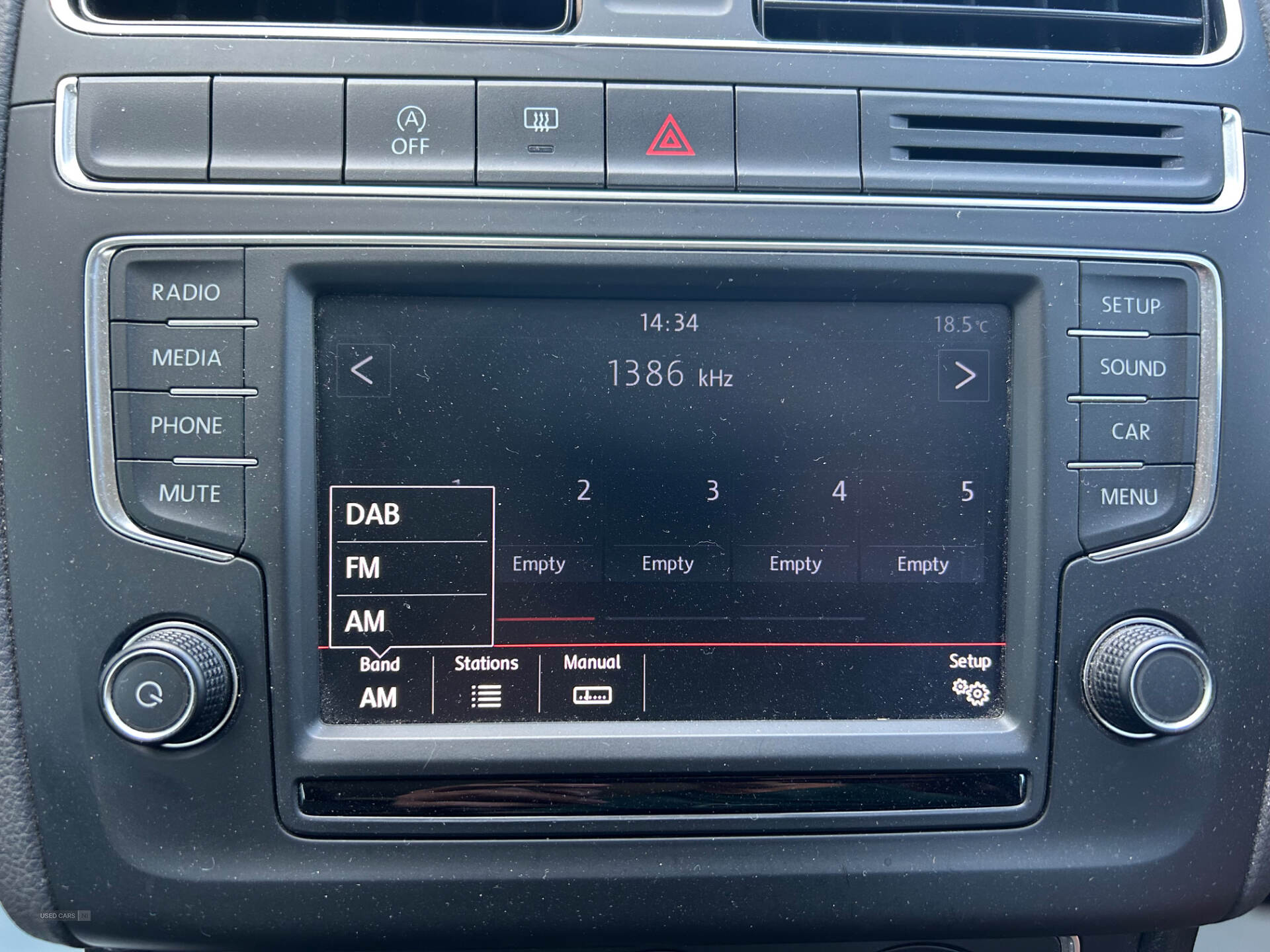 Jun 2015 Volkswagen Polo 1.2 TSI SE 5dr