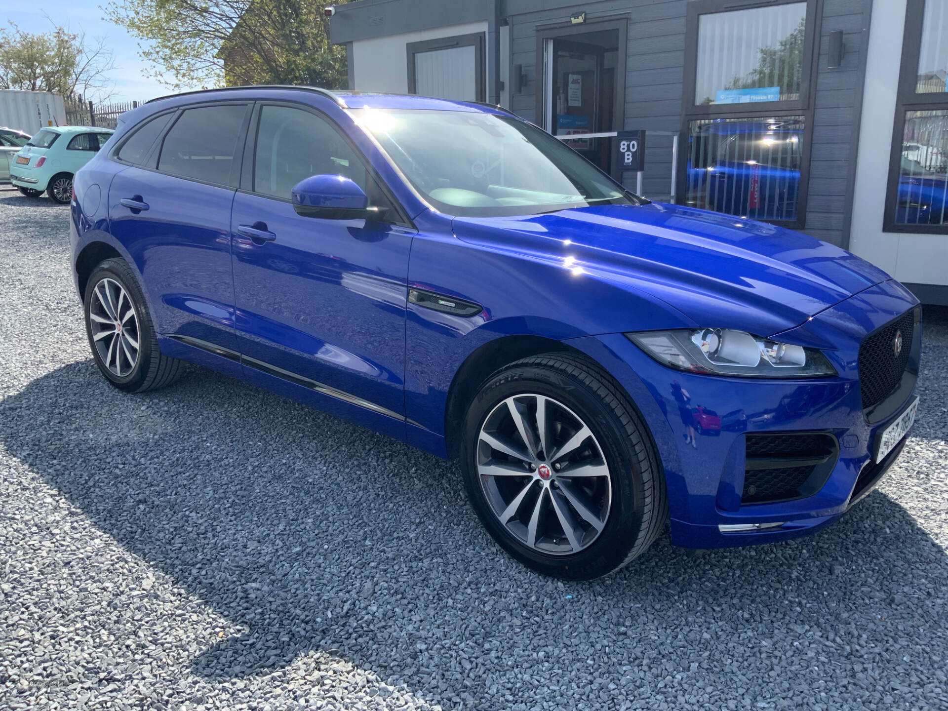 Oct 2017 Jaguar F-Pace 2.0d R-Sport 5dr Auto AWD
