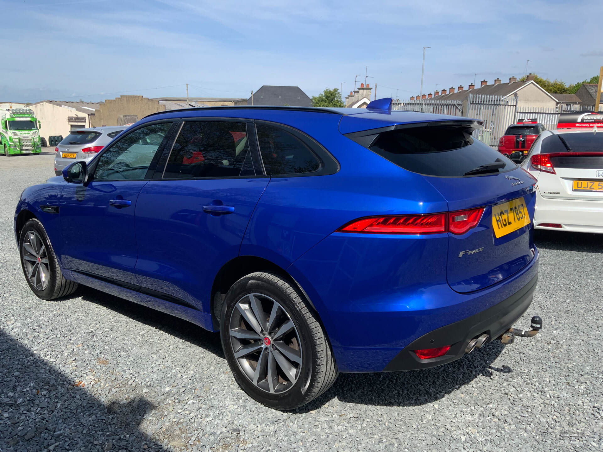 Oct 2017 Jaguar F-Pace 2.0d R-Sport 5dr Auto AWD