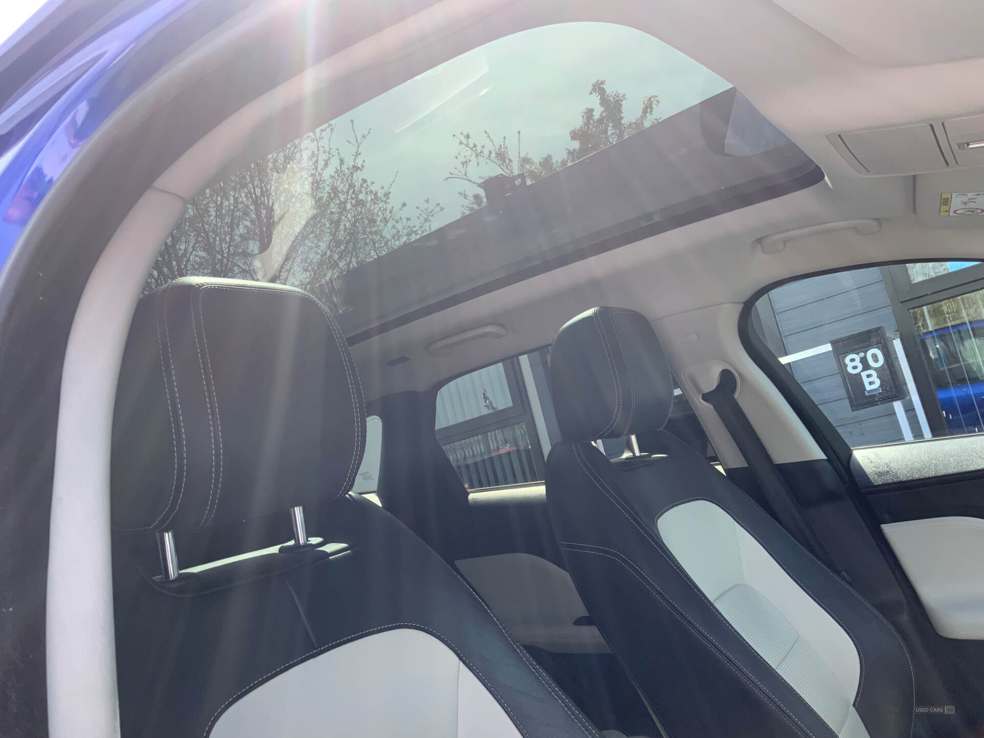 Oct 2017 Jaguar F-Pace 2.0d R-Sport 5dr Auto AWD