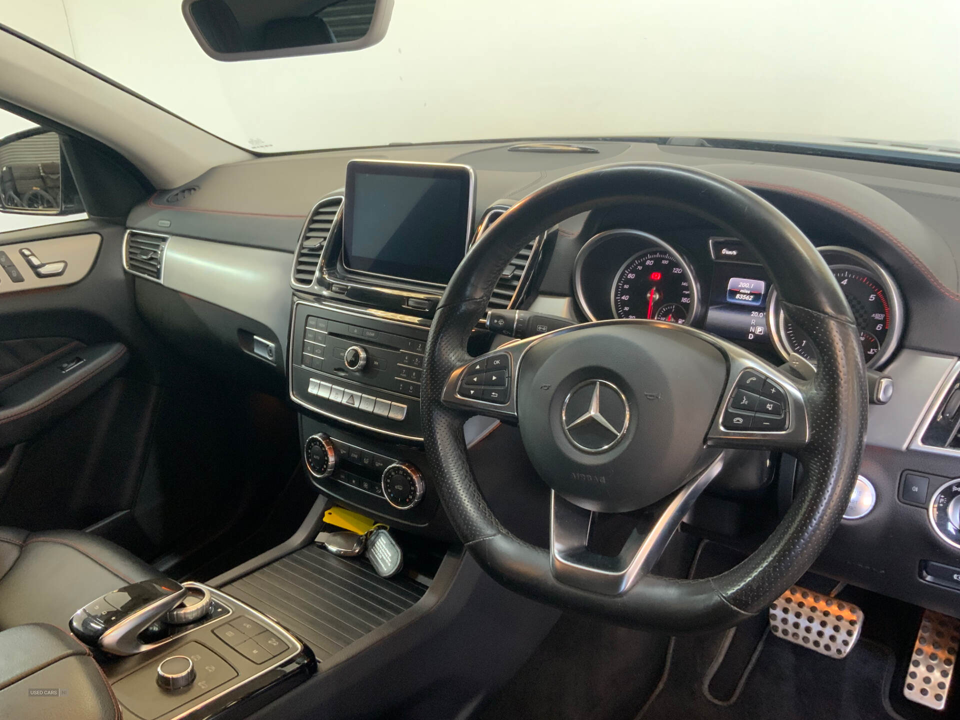 Jan 2016 Mercedes GLE-Class GLE 350d 4Matic AMG Line 5dr 9G-Tronic