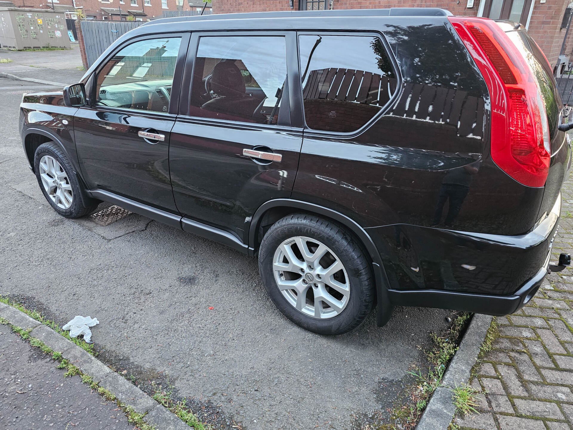 Dec 2011 Nissan X-Trail 2.0 dCi 173 Tekna 5dr