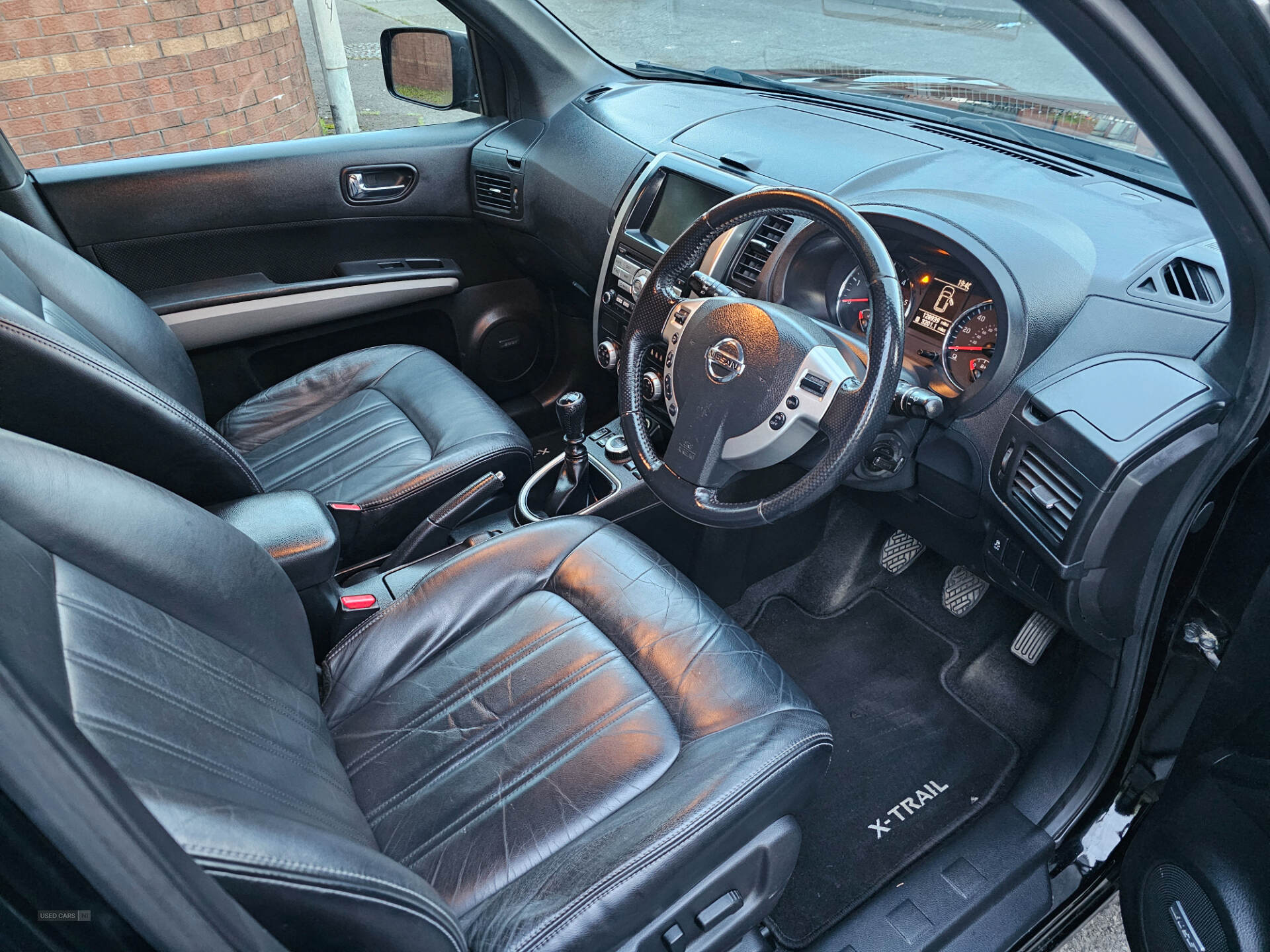 Dec 2011 Nissan X-Trail 2.0 dCi 173 Tekna 5dr