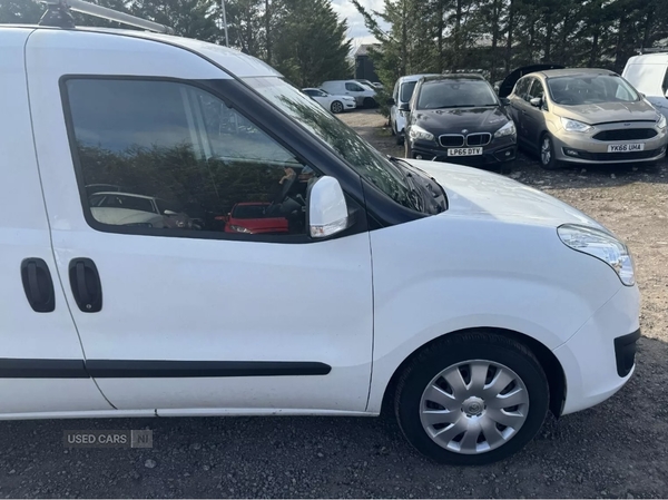 Vauxhall Combo Long Wheel Base Maxi Combo 2 doors 3 Rear Seats in Tyrone