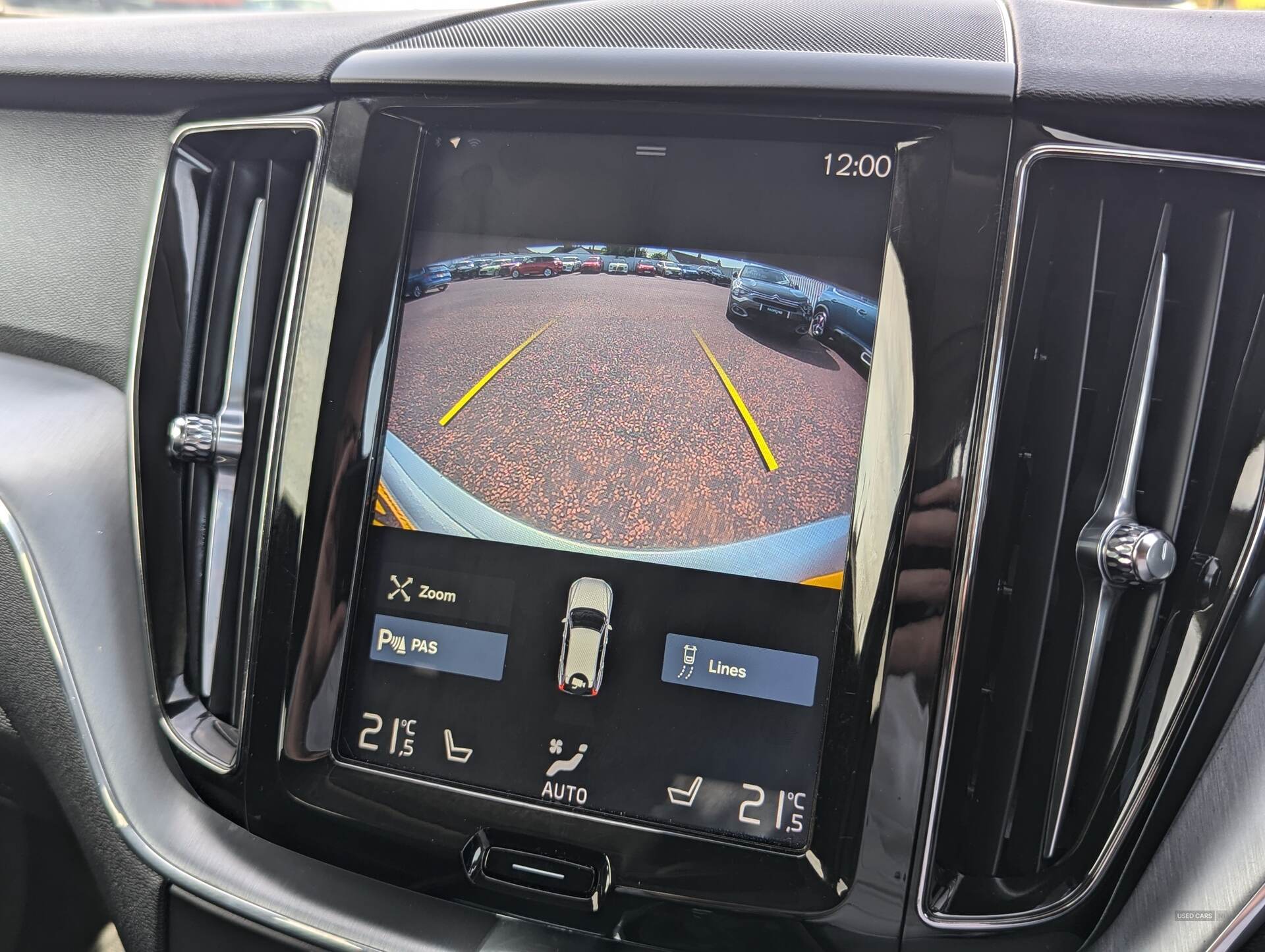 May 2019 Volvo XC60 2.0 D4 Momentum 5dr AWD