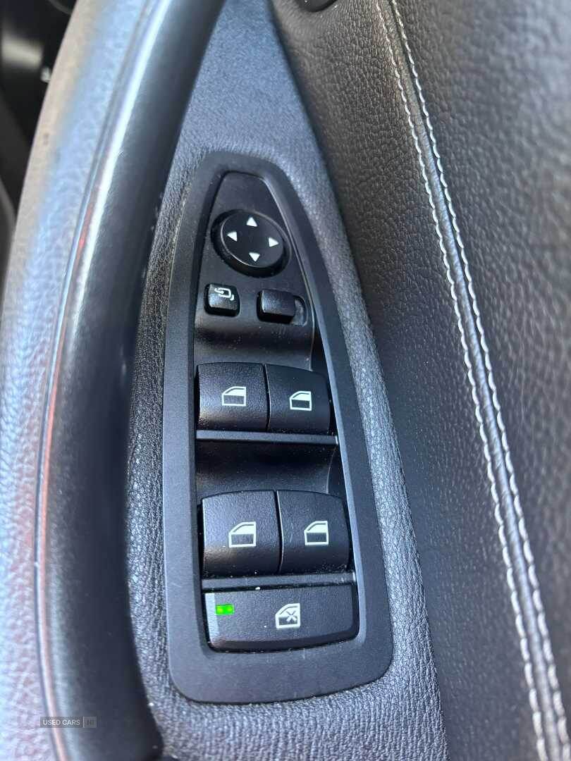 Oct 2021 BMW X1 xDrive 20i [178] xLine 5dr Step Auto