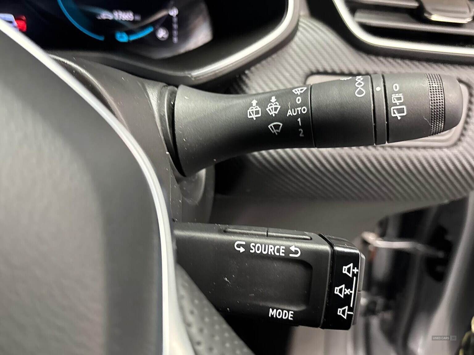 Apr 2023 Renault Clio 1.6 E-Tech Full Hybrid 145 Engineered 5Dr Auto