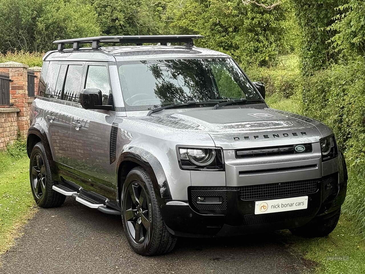 Apr 2021 Land Rover Defender 3.0 D250 SE 110 5dr Auto