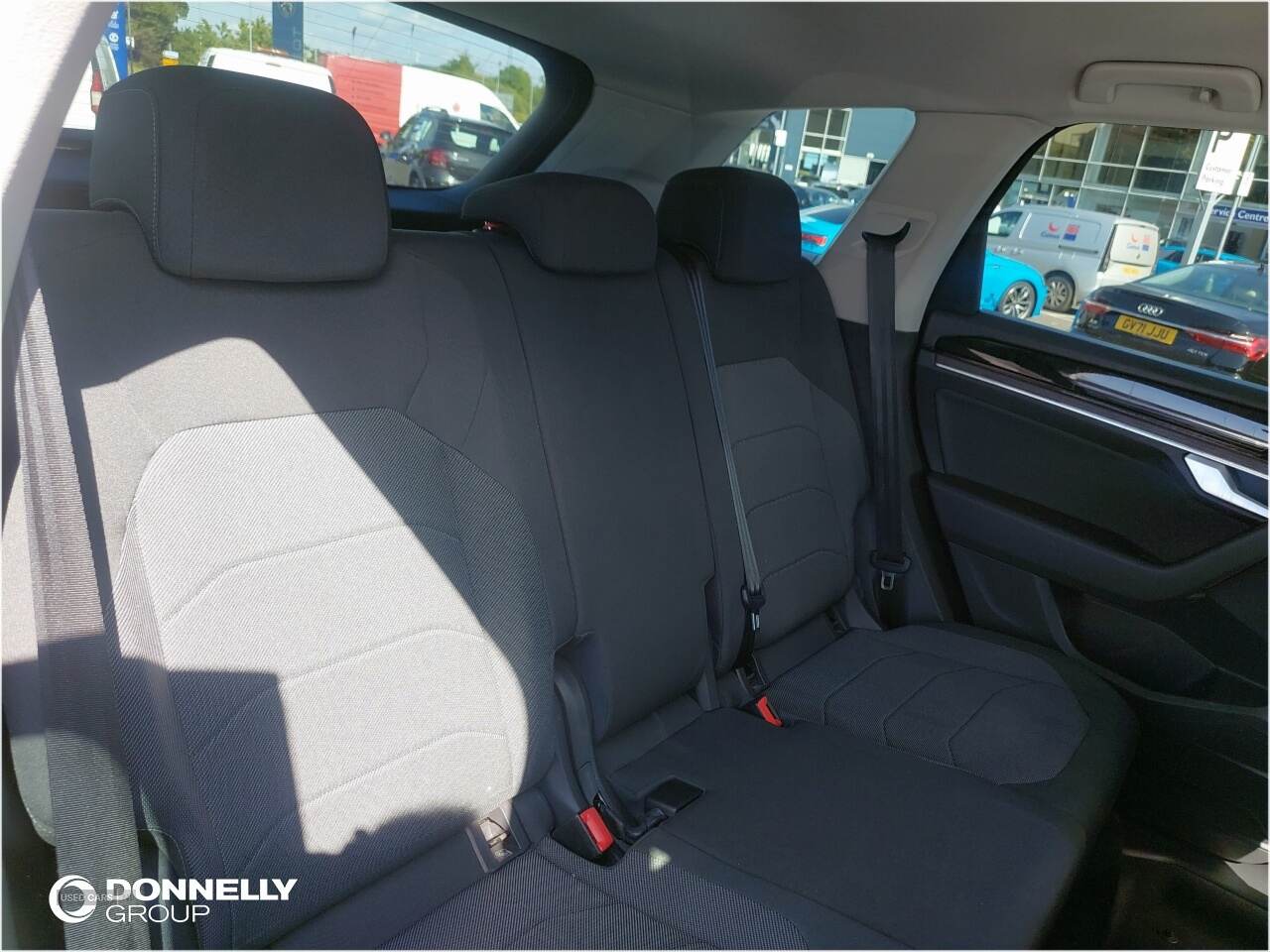 Feb 2021 Volkswagen Touareg 3.0 V6 TDI 4Motion 231 SE 5dr Tip Auto