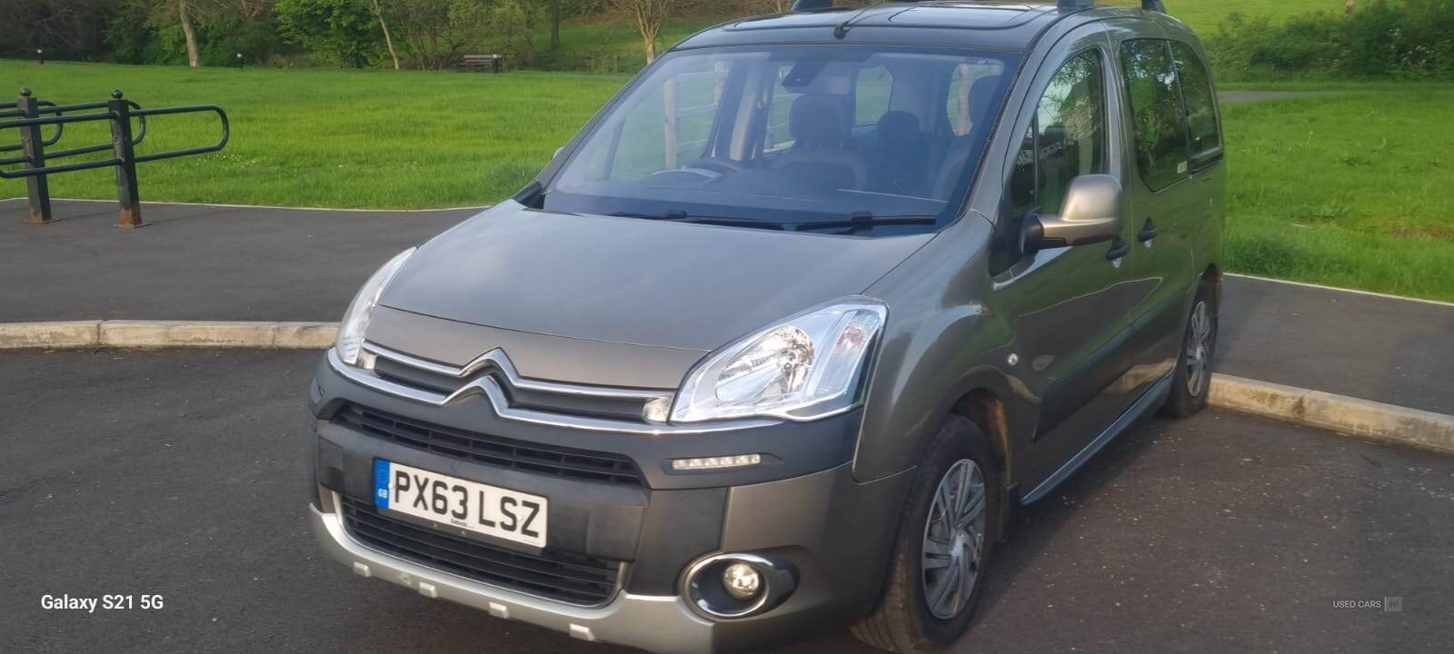 Sep 2013 Citroen Berlingo Multispace 1.6 e-HDi 90 Airdream XTR 5dr EGS6