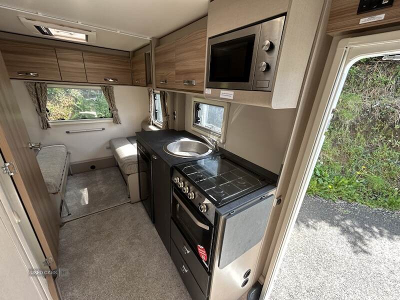 May 2022 Fiat Ducato Motorhome Swift Edge 486 6 Birth