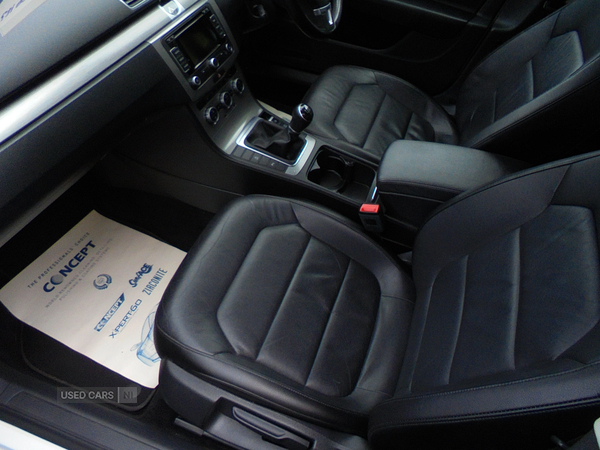Volkswagen Passat DIESEL SALOON in Antrim
