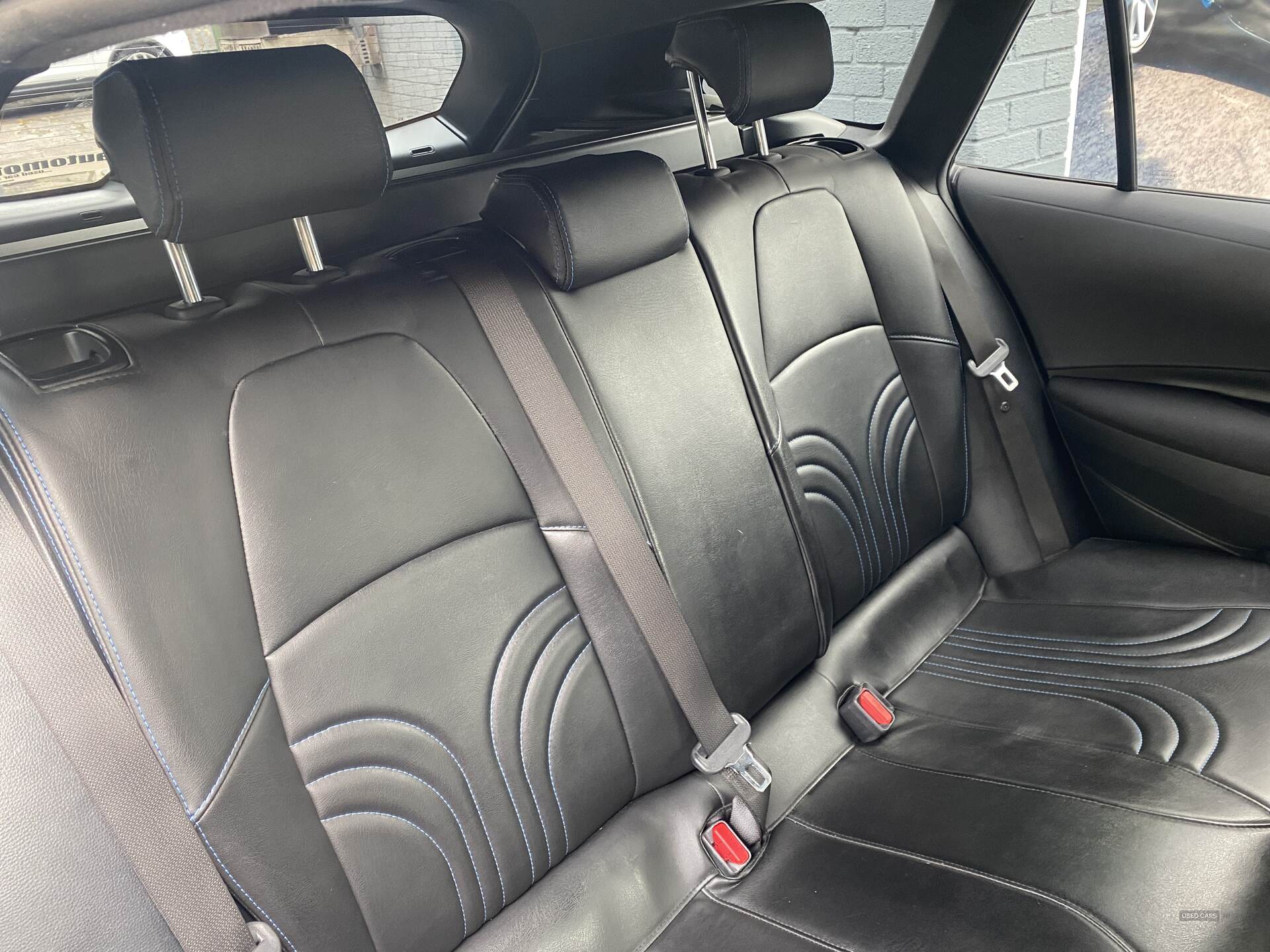 Jan 2022 Toyota Corolla 1.8 VVT-i Hybrid Icon Tech 5dr CVT
