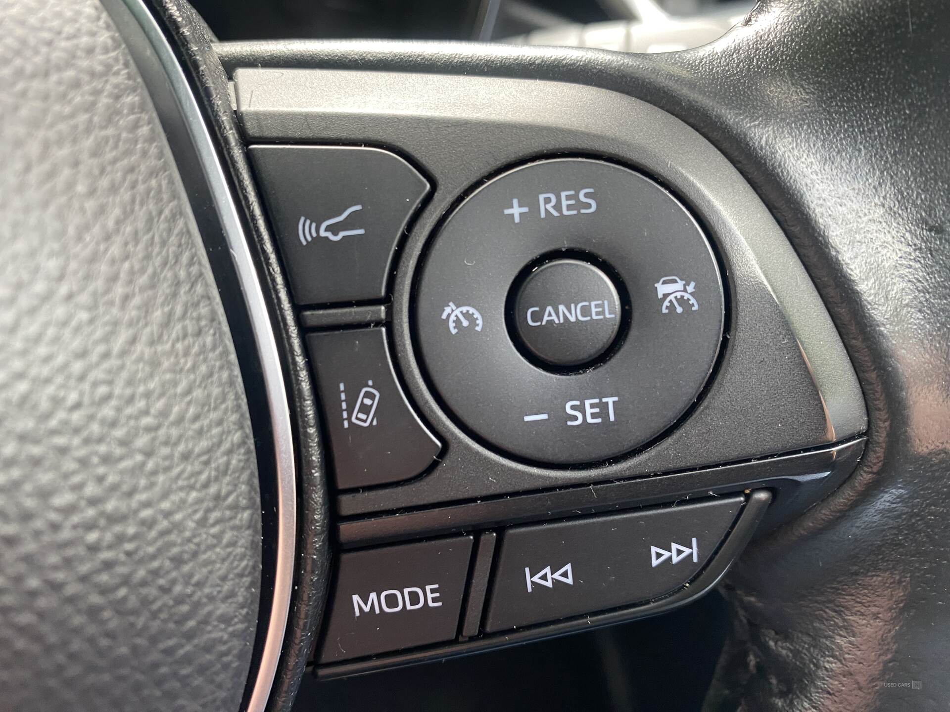 Jan 2022 Toyota Corolla 1.8 VVT-i Hybrid Icon Tech 5dr CVT