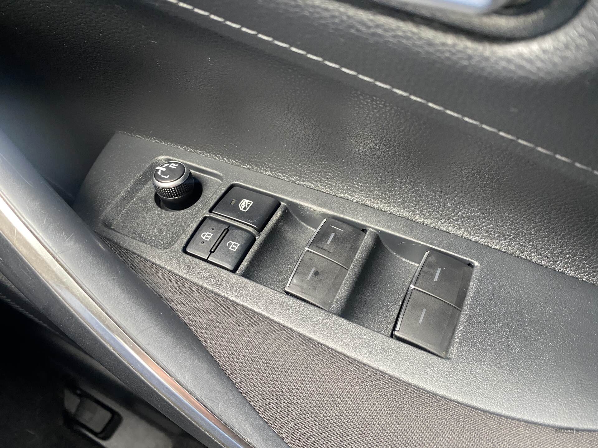 Jan 2022 Toyota Corolla 1.8 VVT-i Hybrid Icon Tech 5dr CVT