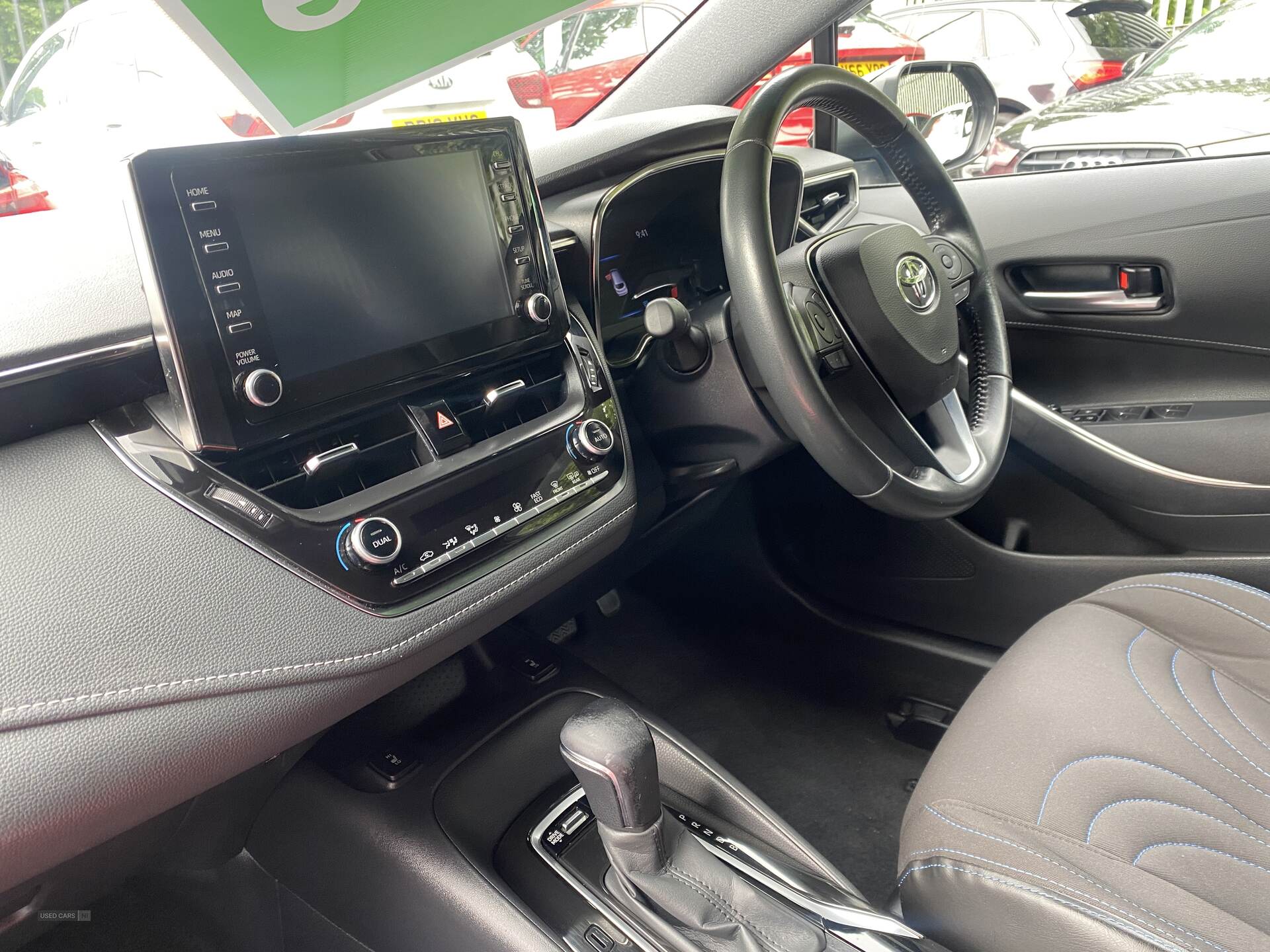Jan 2022 Toyota Corolla 1.8 VVT-i Hybrid Icon Tech 5dr CVT