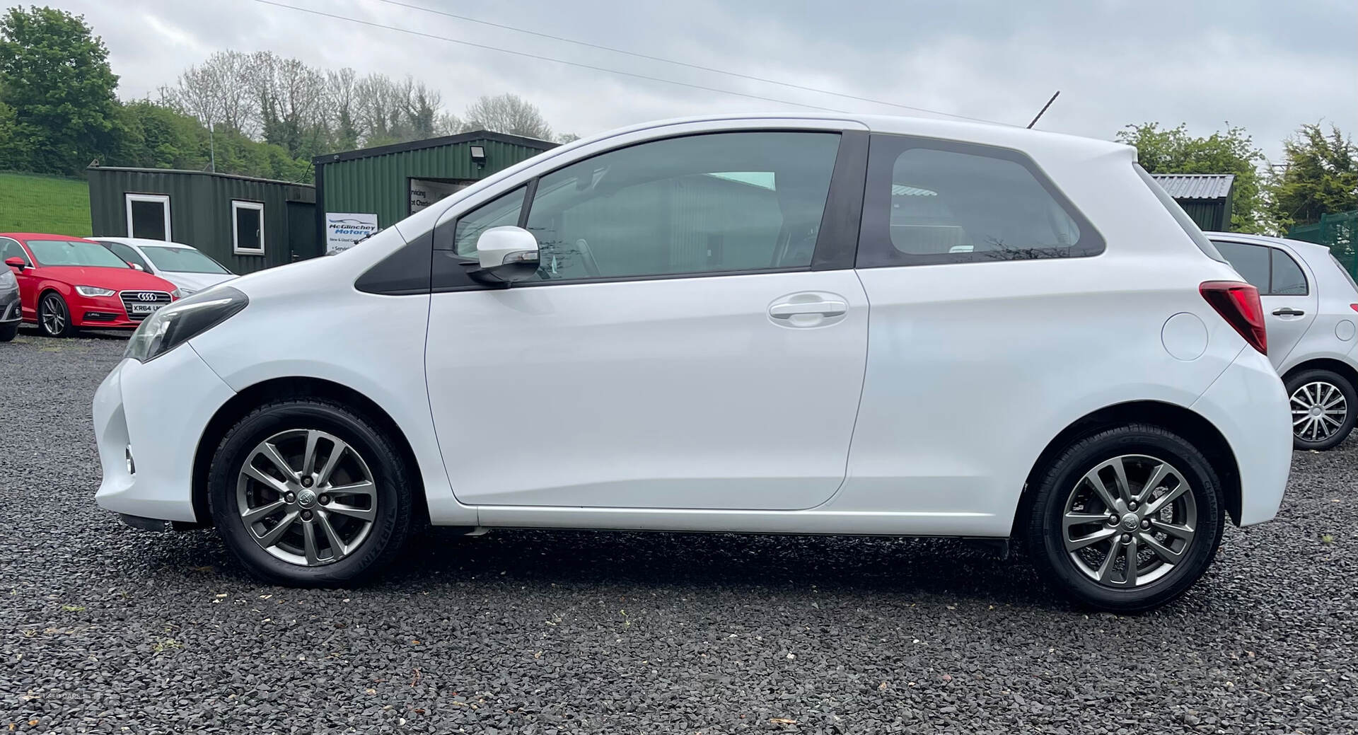 Jul 2015 Toyota Yaris 1.0 VVT-i Icon 3dr
