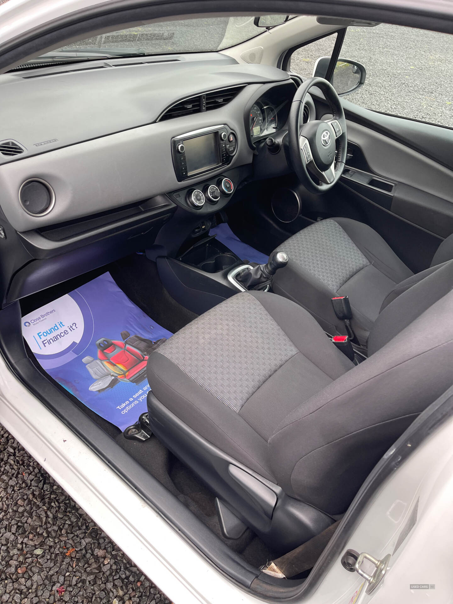 Jul 2015 Toyota Yaris 1.0 VVT-i Icon 3dr