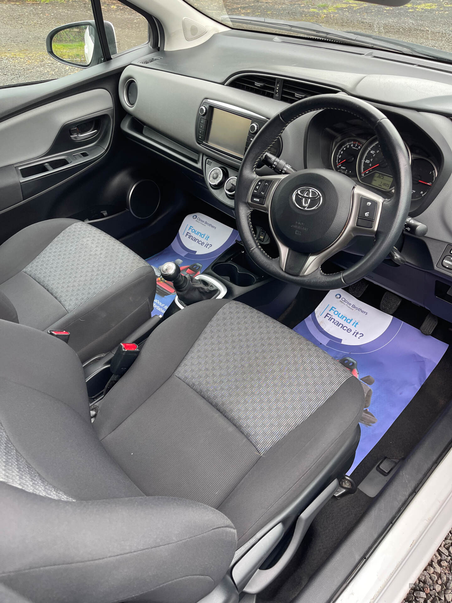 Jul 2015 Toyota Yaris 1.0 VVT-i Icon 3dr