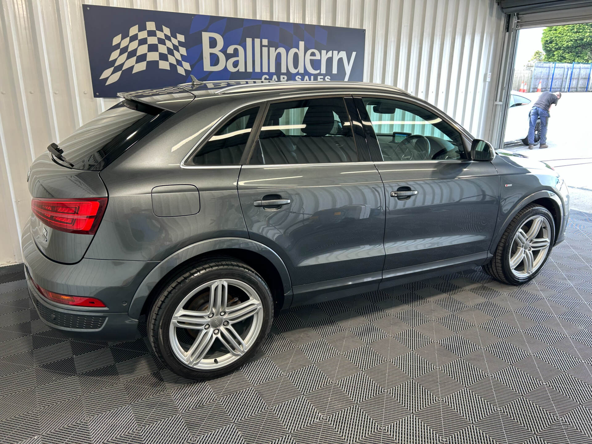 May 2016 Audi Q3 2.0 TDI Quattro S Line Plus 5dr