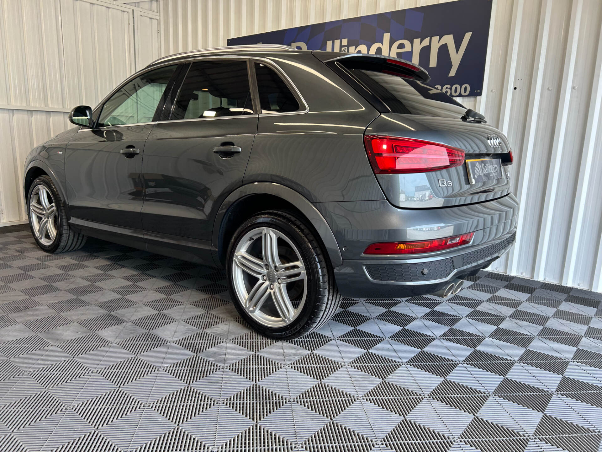 May 2016 Audi Q3 2.0 TDI Quattro S Line Plus 5dr