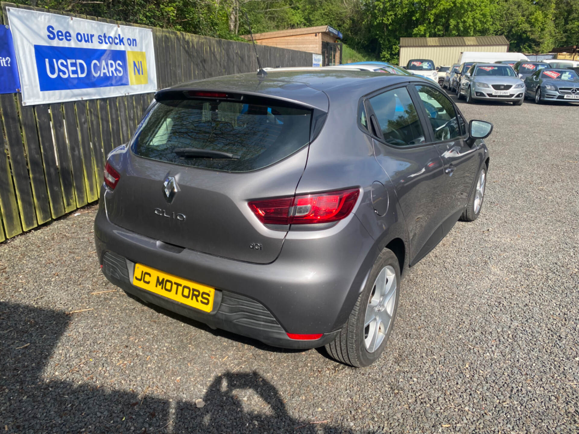 Jan 2014 Renault Clio 1.5 dCi 90 Expression+ Energy 5dr