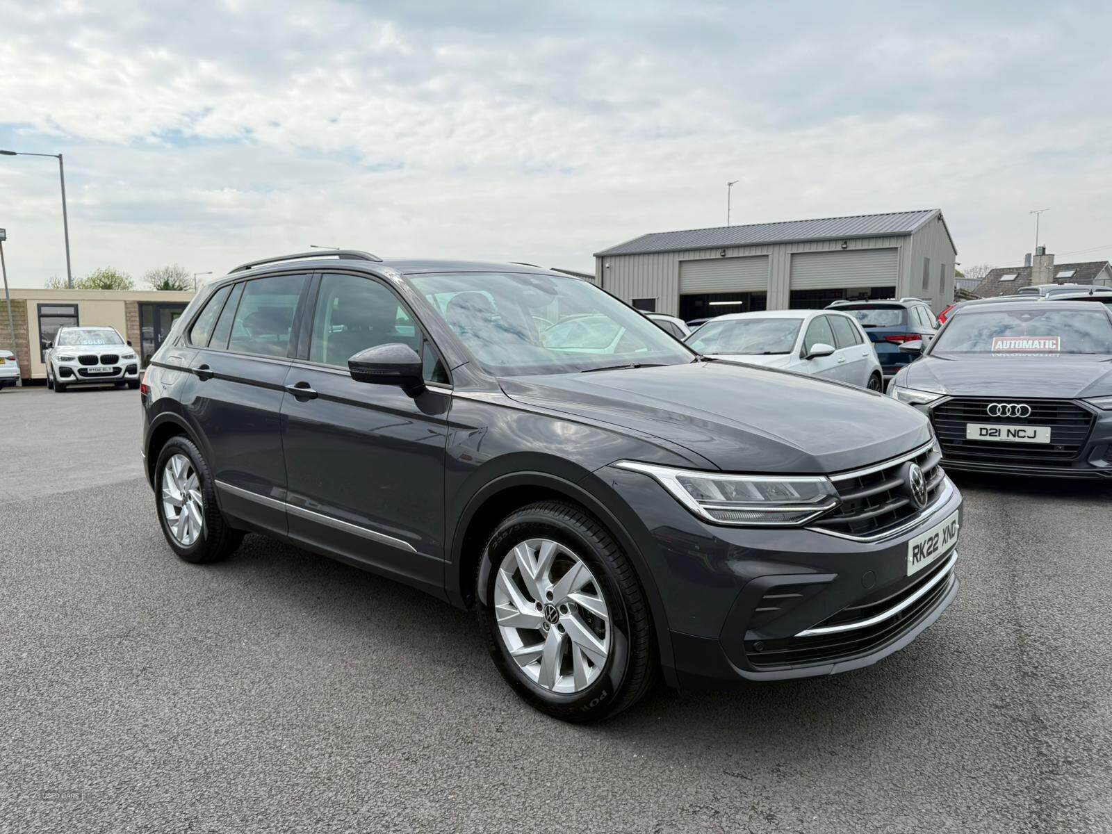 Volkswagen Tiguan DIESEL ESTATE in Down