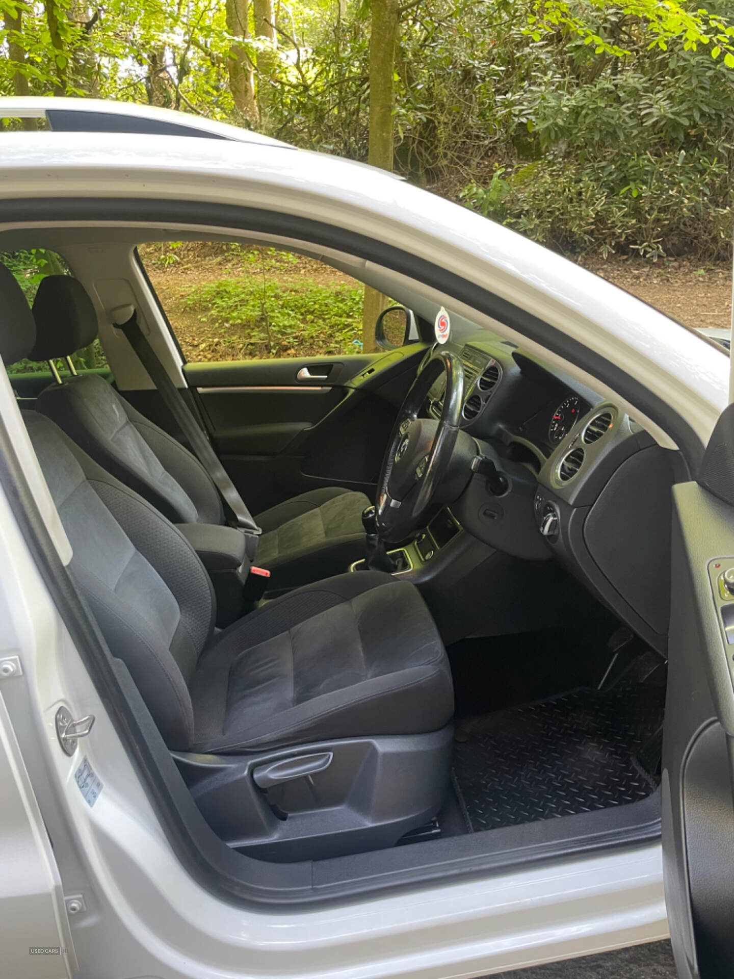 Nov 2015 Volkswagen Tiguan 2.0 TDi BlueMotion Tech Match Edition 150 5dr 2WD