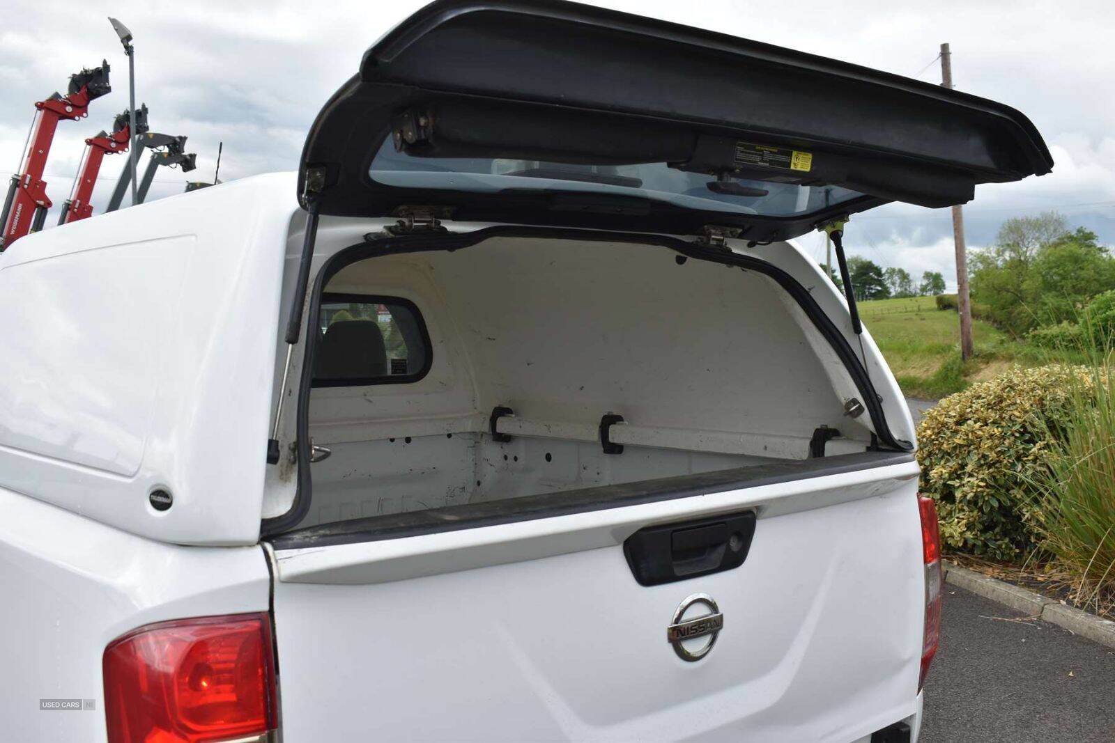 Nov 2021 Nissan Navara Double Cab Pick Up Visia 2.3dCi 163 TT 4WD