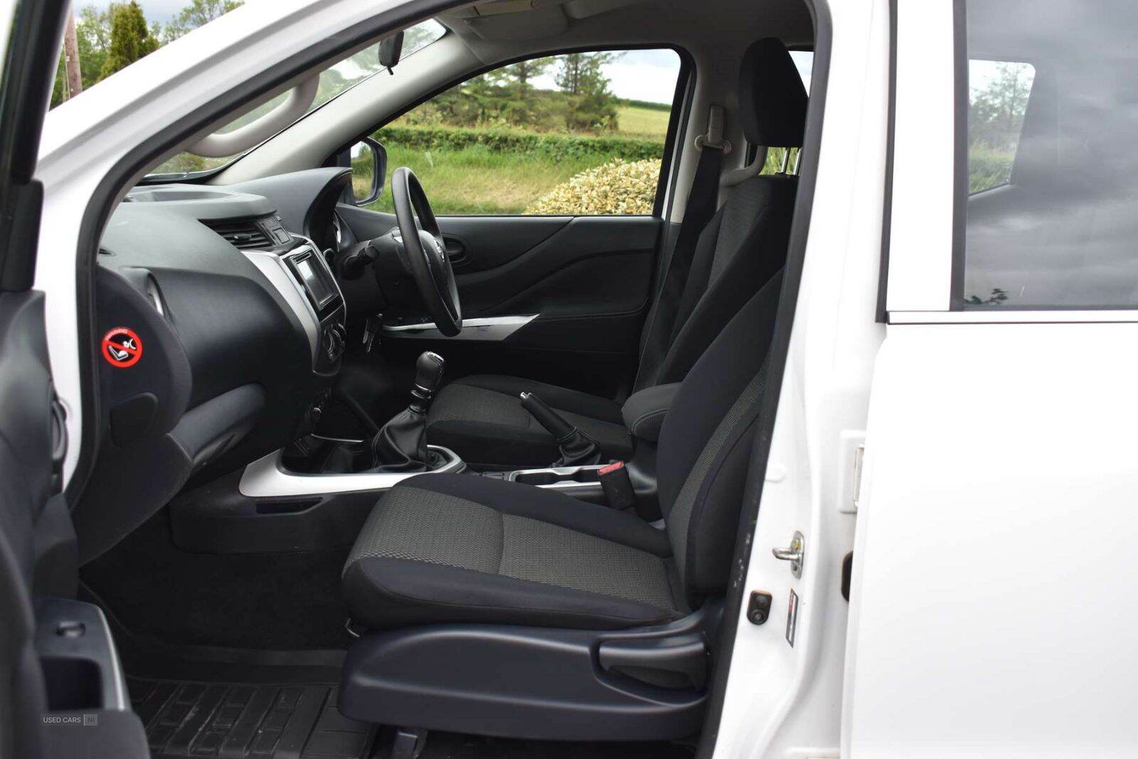 Nov 2021 Nissan Navara Double Cab Pick Up Visia 2.3dCi 163 TT 4WD
