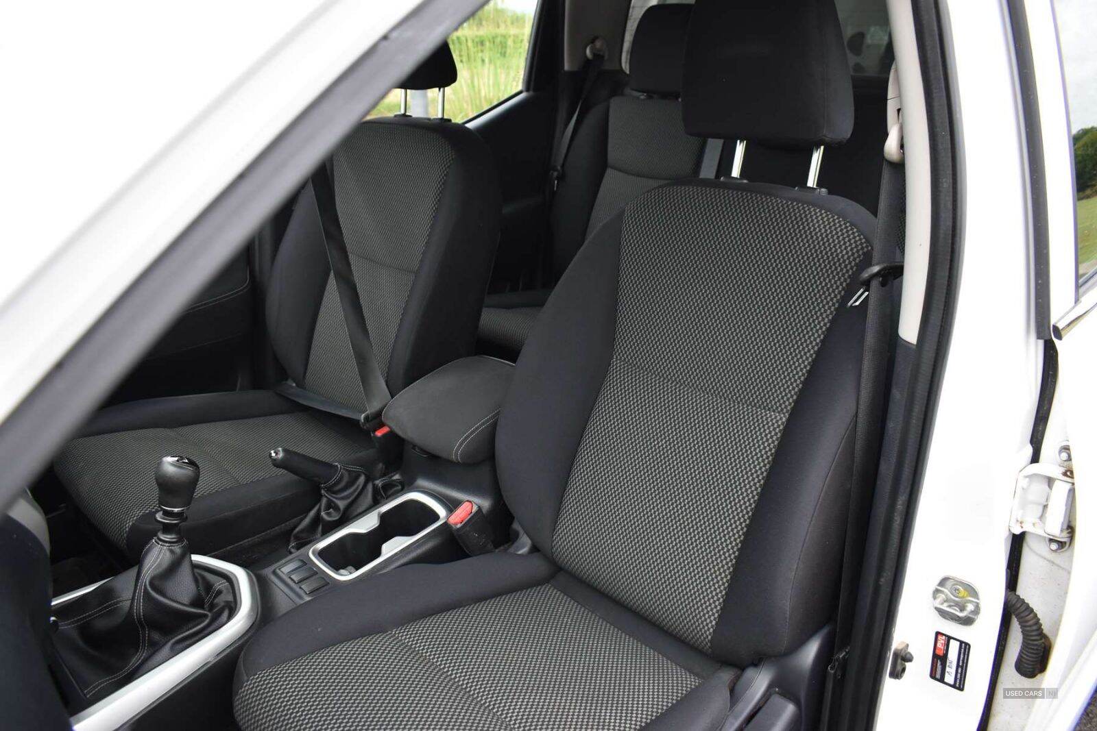 Nov 2021 Nissan Navara Double Cab Pick Up Visia 2.3dCi 163 TT 4WD