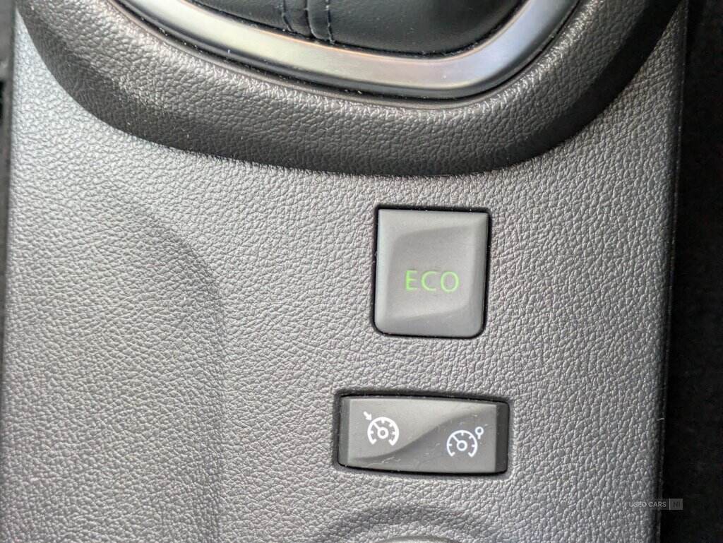 Sep 2020 Renault Captur 1.3 TCE 130 Iconic 5dr