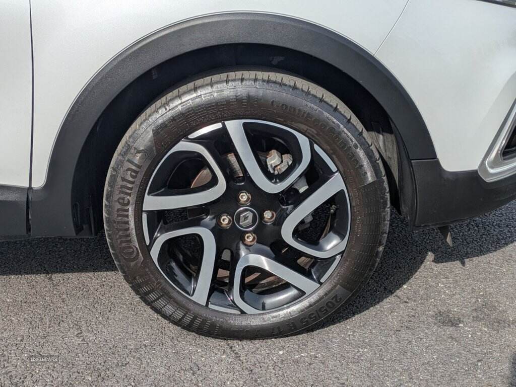 Sep 2020 Renault Captur 1.3 TCE 130 Iconic 5dr