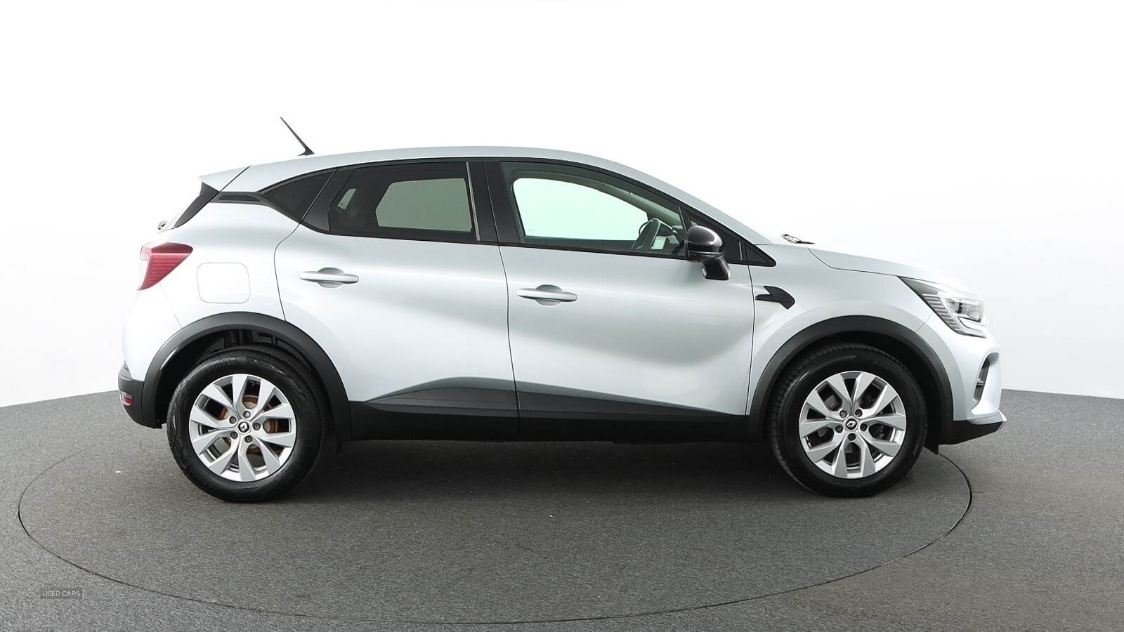 Feb 2022 Renault Captur 1.3 TCE 140 Iconic 5dr EDC
