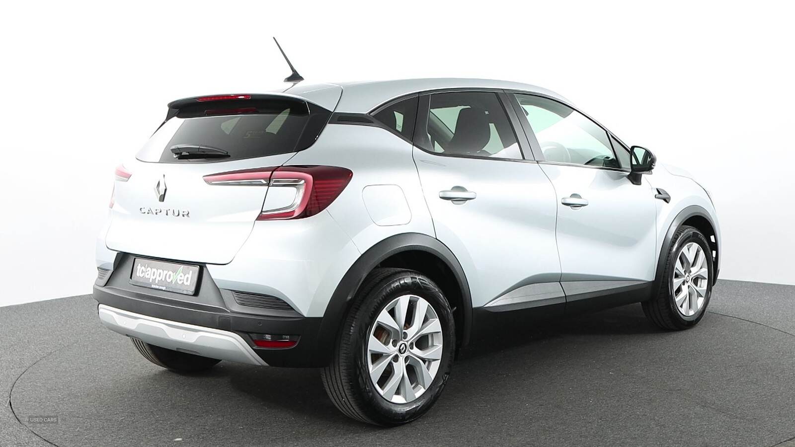 Feb 2022 Renault Captur 1.3 TCE 140 Iconic 5dr EDC
