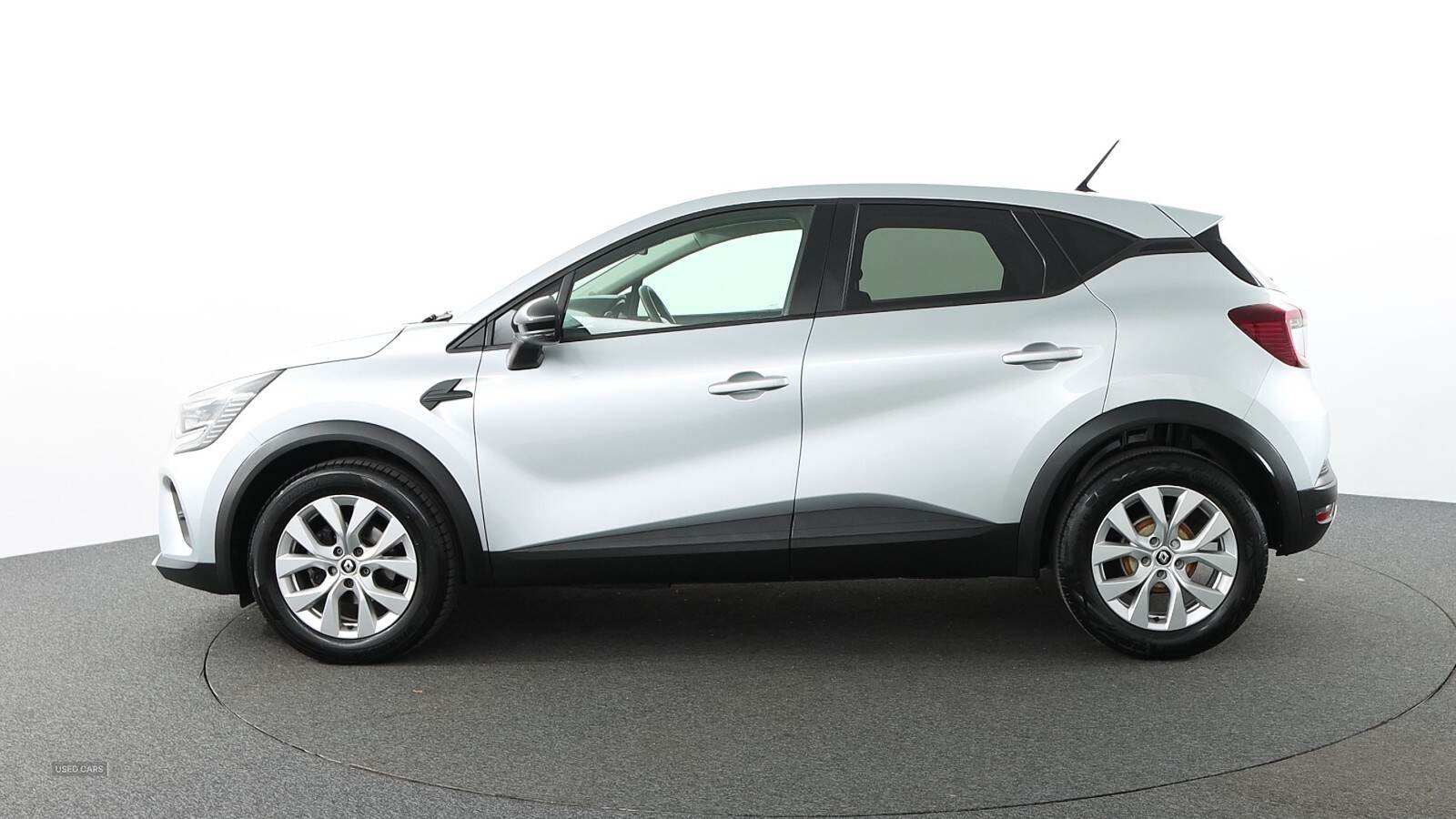 Feb 2022 Renault Captur 1.3 TCE 140 Iconic 5dr EDC