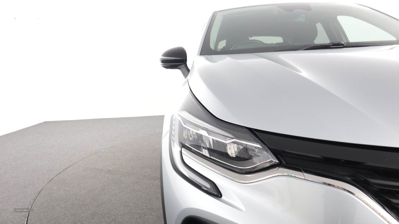 Feb 2022 Renault Captur 1.3 TCE 140 Iconic 5dr EDC