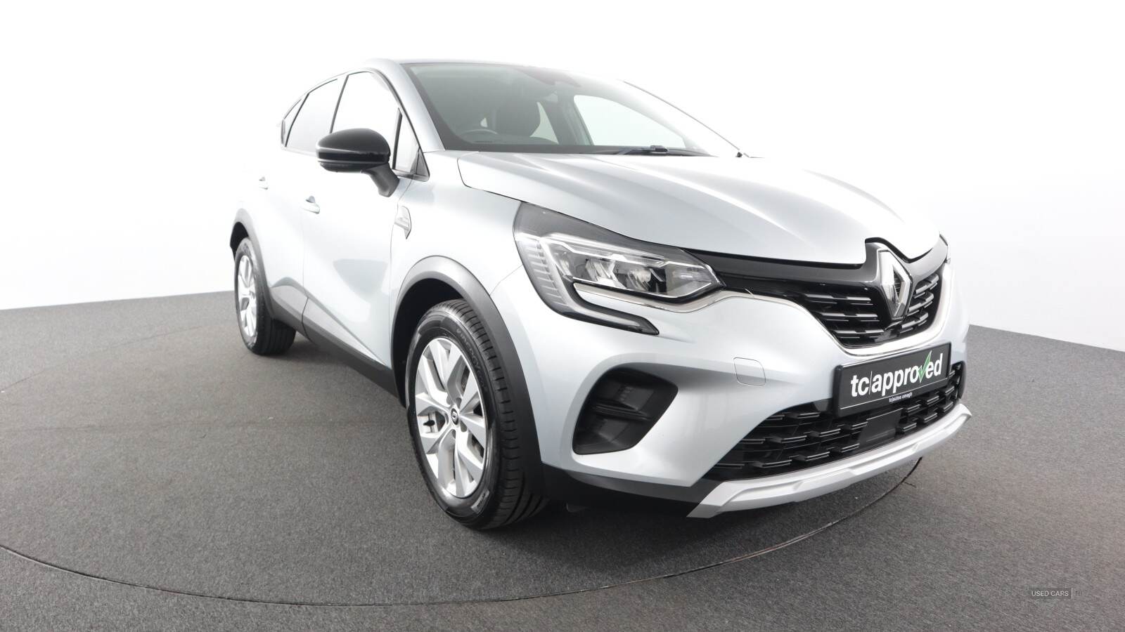 Feb 2022 Renault Captur 1.3 TCE 140 Iconic 5dr EDC