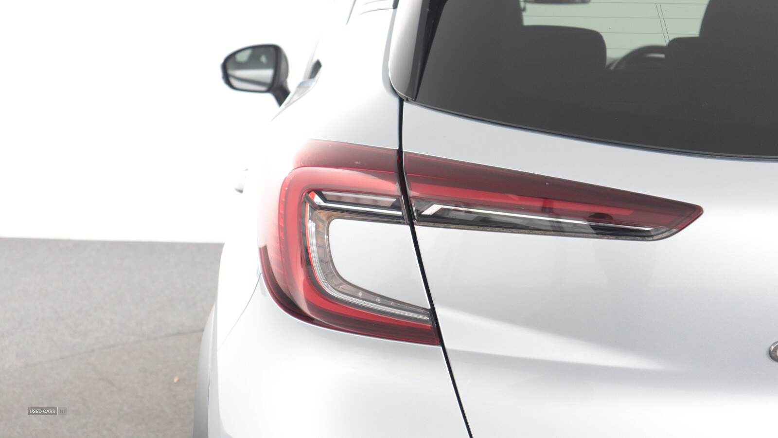 Feb 2022 Renault Captur 1.3 TCE 140 Iconic 5dr EDC