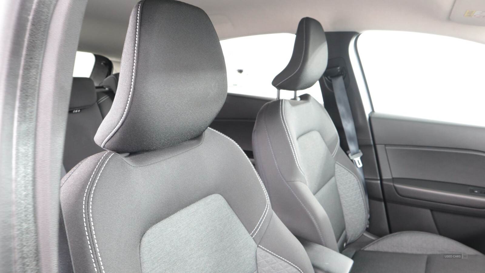 Feb 2022 Renault Captur 1.3 TCE 140 Iconic 5dr EDC