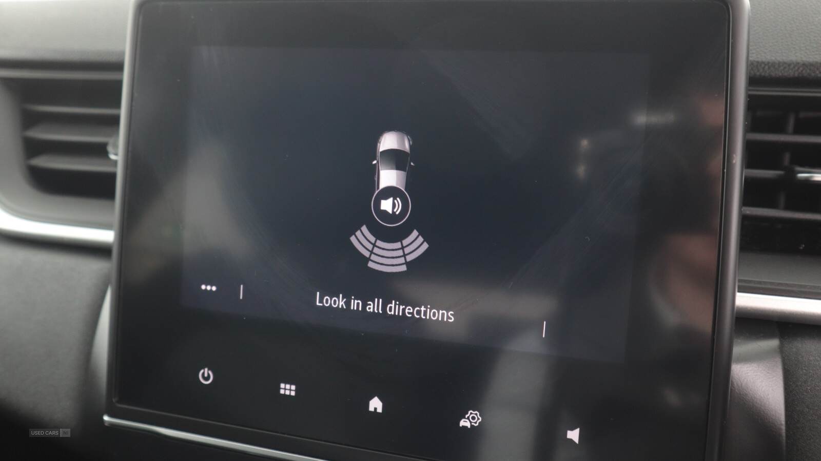 Feb 2022 Renault Captur 1.3 TCE 140 Iconic 5dr EDC
