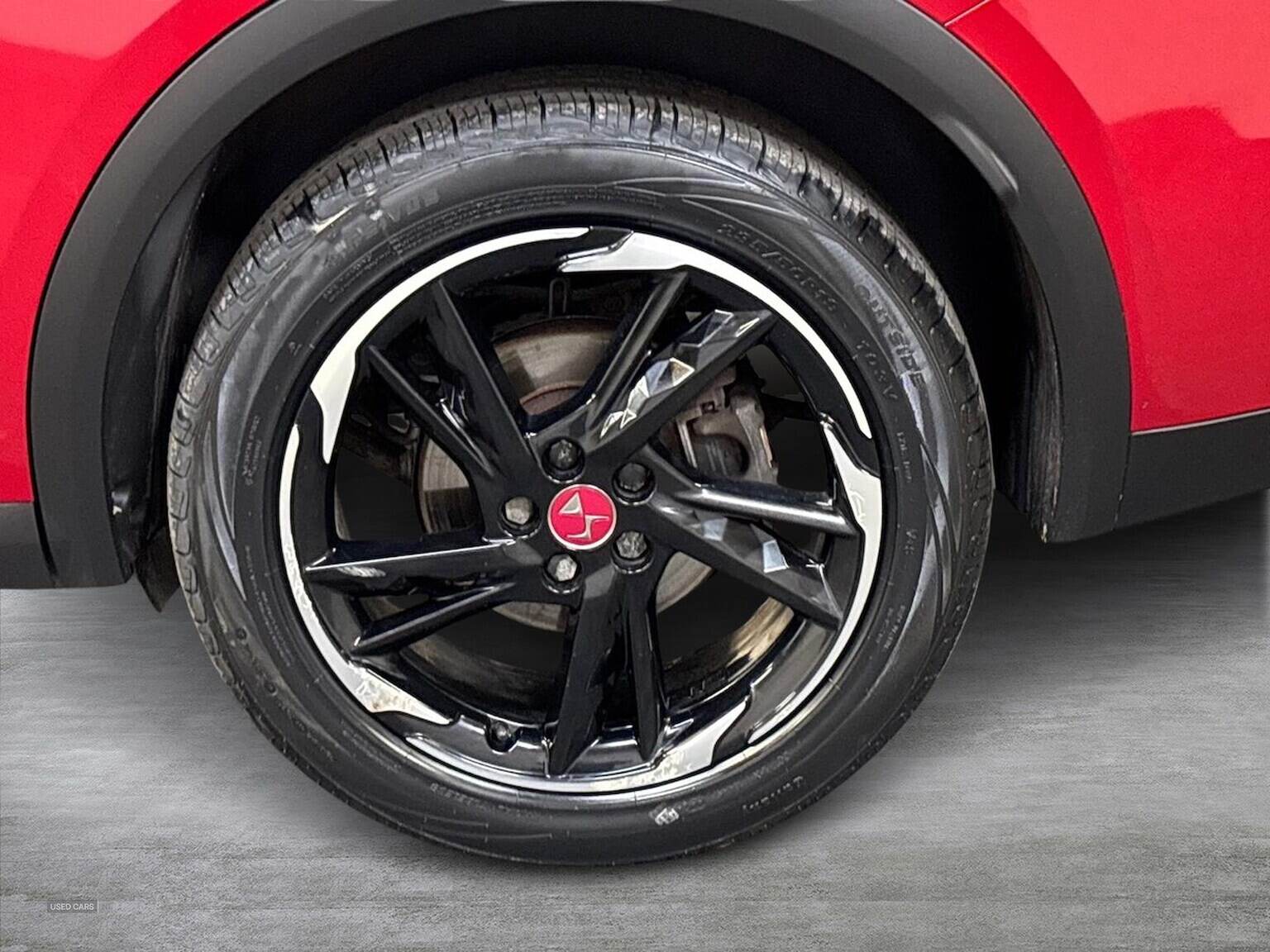 May 2019 DS DS7 2.0 Bluehdi Performance Line 5Dr Eat8